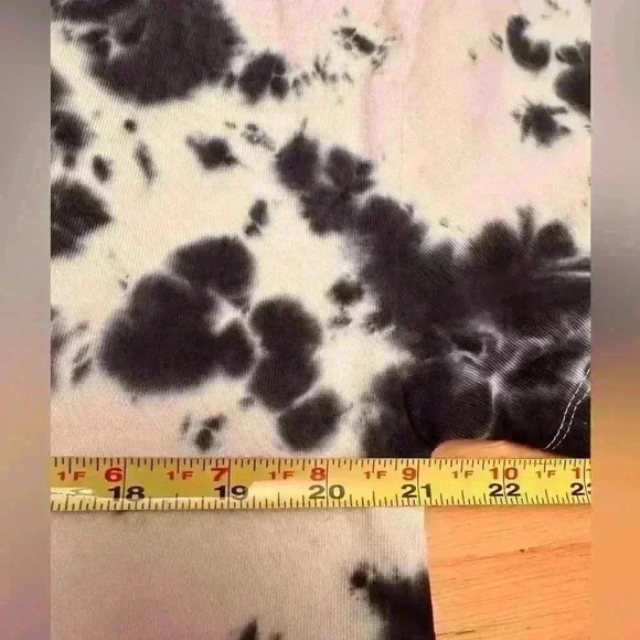 CHNGE Tie Dye Butterfly Logo Crop Top Size Small - Picture 10 of 10